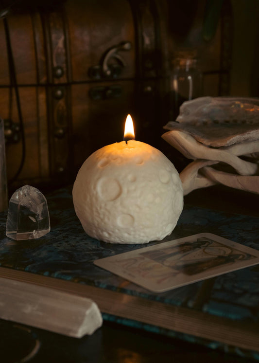Full Moon Candle